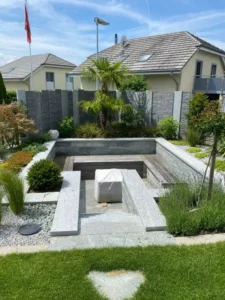 Sichtschutz und Natursteinarbeiten von Egloff Gartendesign GmbH