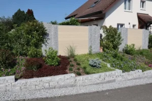 Sichtschutz und Natursteinarbeiten von Egloff Gartendesign GmbH
