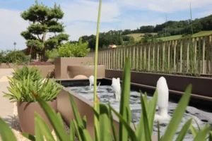 Terrassengestaltung von Egloff Gartendesign in Niederwil